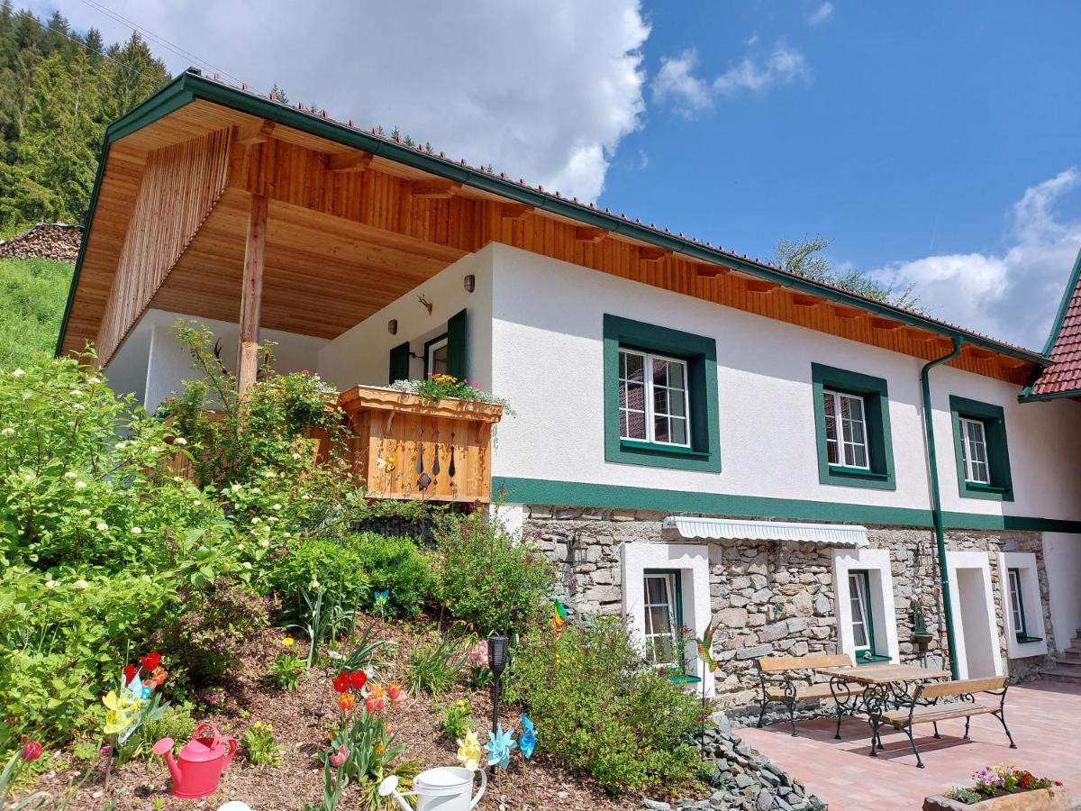 Landhaus Gruenjuwel Himmelberg Exterior photo